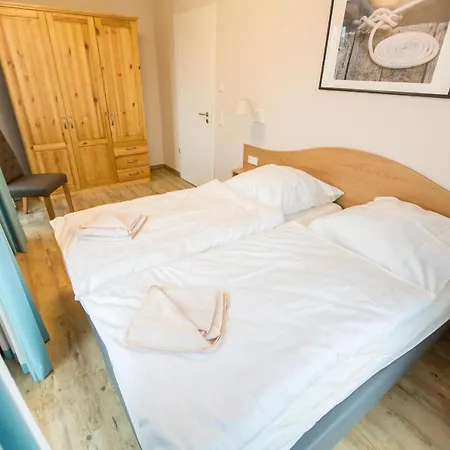 Sunnevelt-apartment-1 شقة *